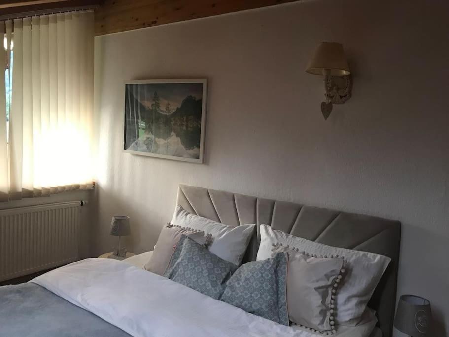 Ferienwohnung Seinerzeit - Kuschelige Dachwohnung เชอเนา อัม เคอนิกเซ ภายนอก รูปภาพ